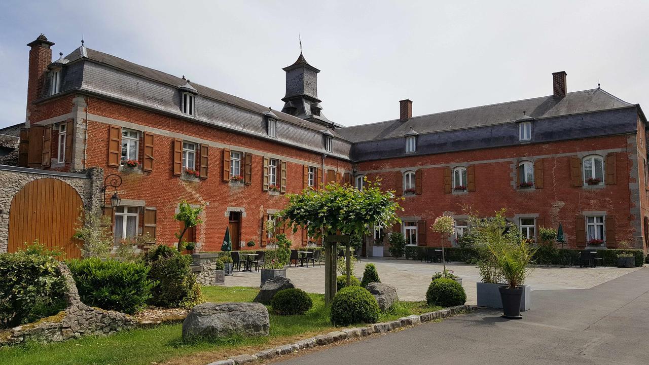 Logis - Chateau De La Motte - Hotel & Restaurant Liessies Bagian luar foto